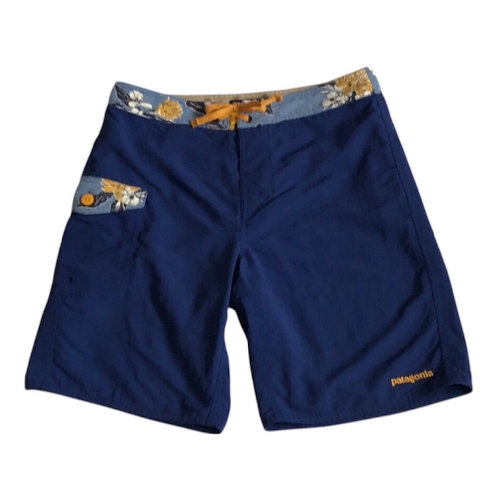 Patagonia 32 Mens royal blue board shorts